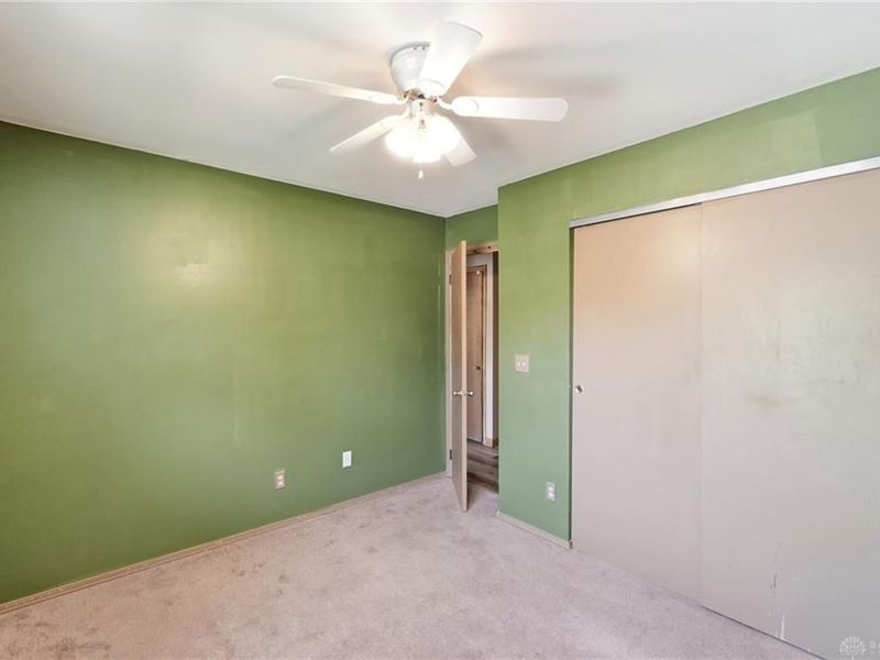 187 Golfwood Drive, West Carrollton, OH 45449 Photo 32