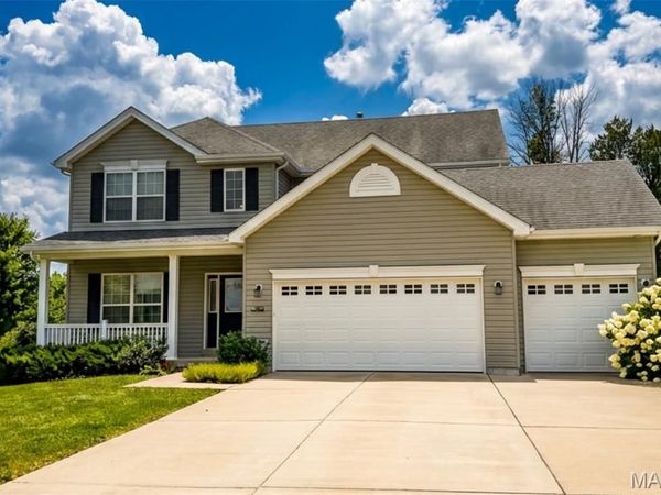 901 Timber Ridge Court, Fenton, MO 63026