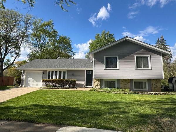 1812 Downey Court, Hanover Park, IL 60133