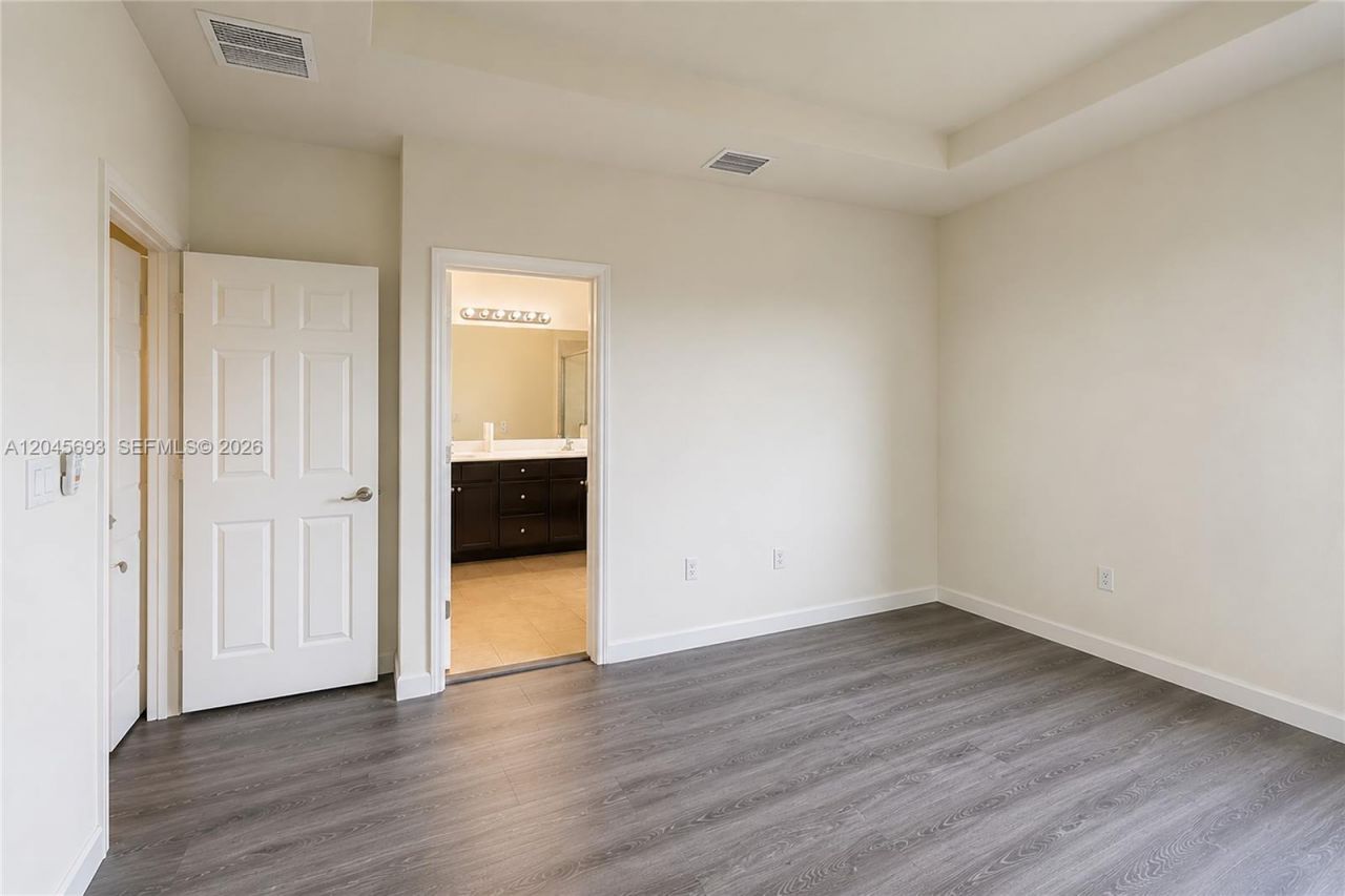 312 SE 37th Ter , Homestead, FL 33033 Photo