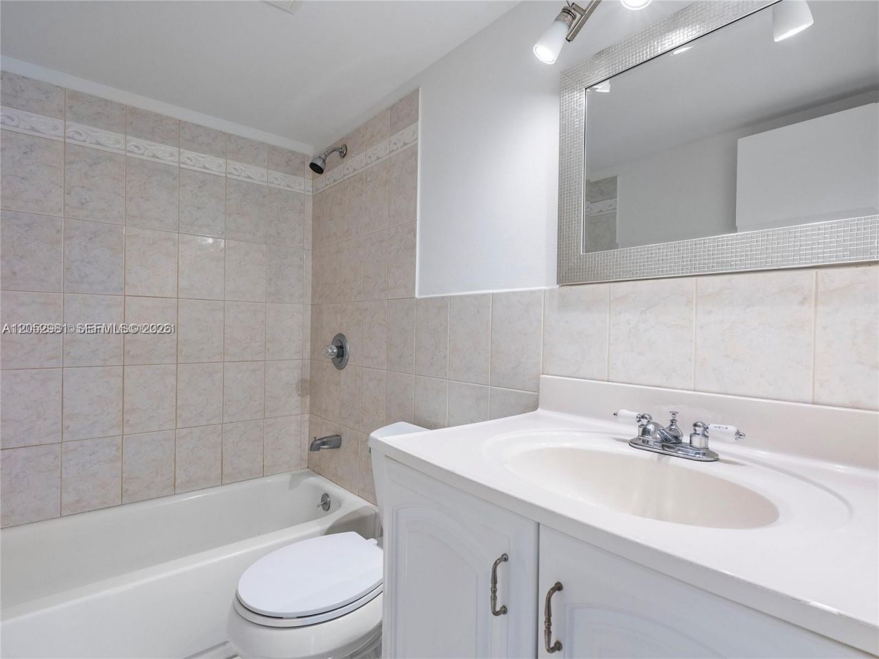 5801 Washington St , Unit 10, Hollywood, FL 33023 Photo