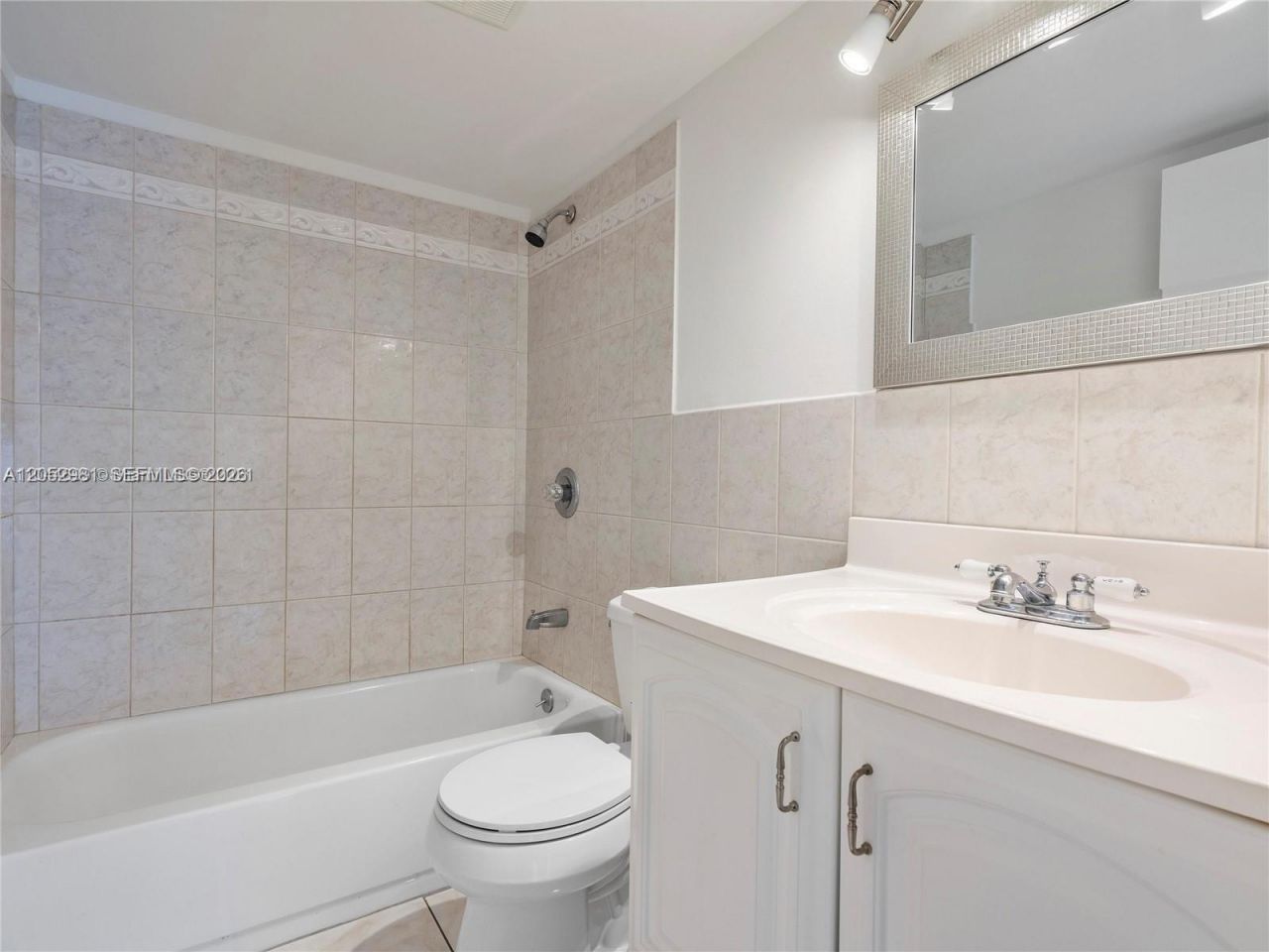 5801 Washington St , Unit 10, Hollywood, FL 33023 Photo