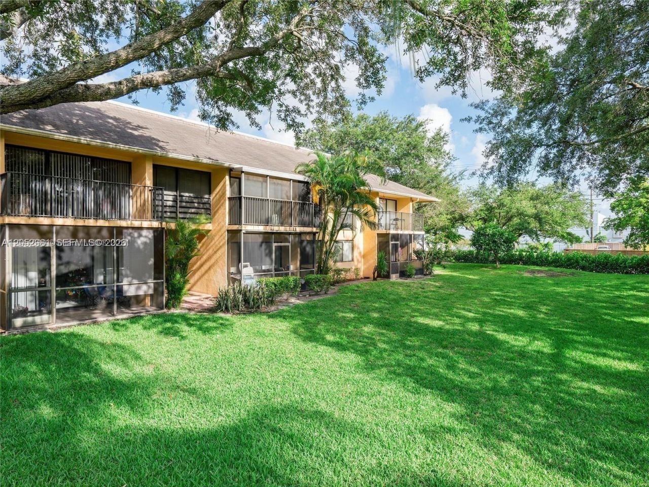 5801 Washington St , Unit 10, Hollywood, FL 33023 Photo