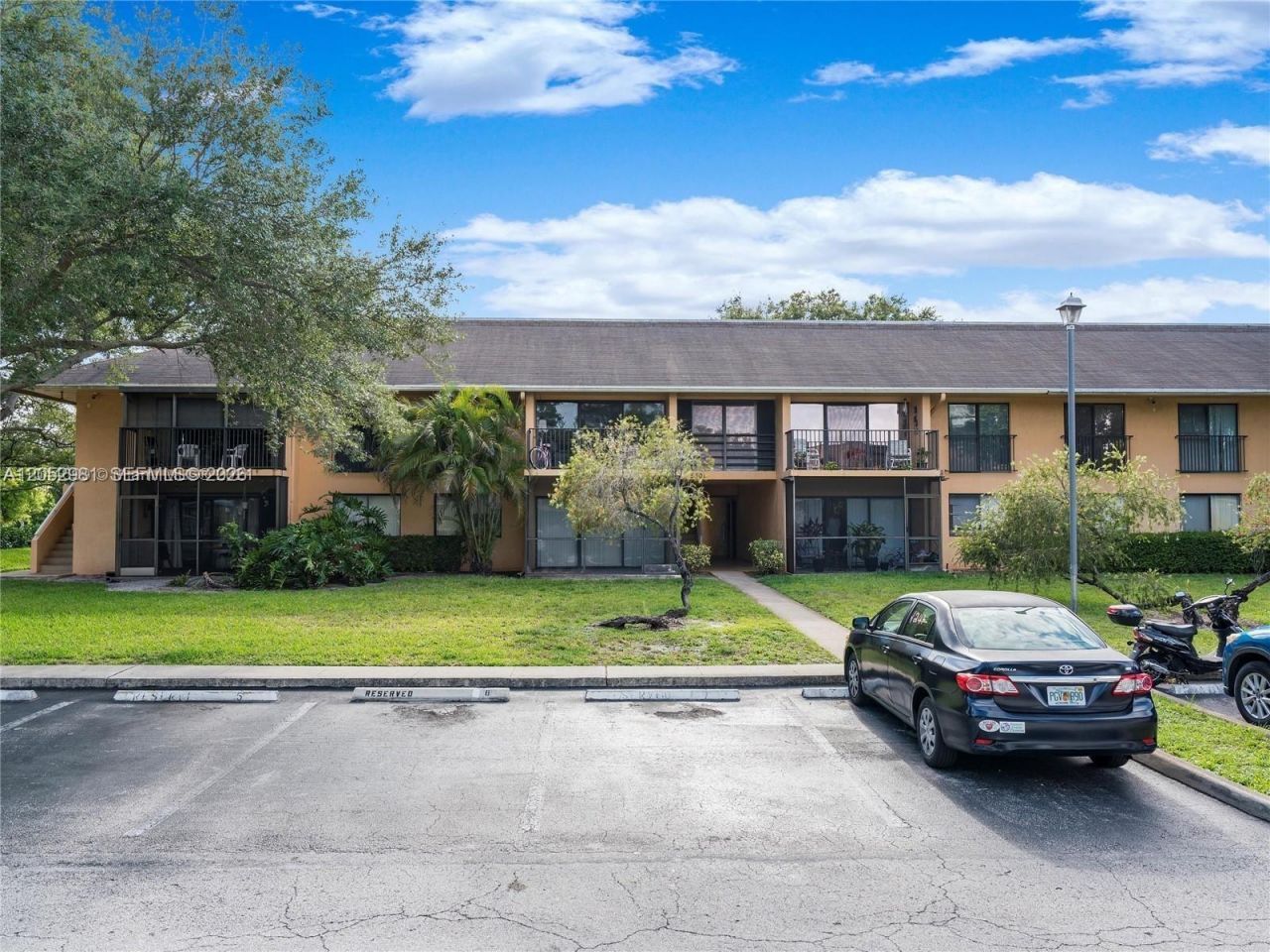5801 Washington St , Unit 10, Hollywood, FL 33023 Photo