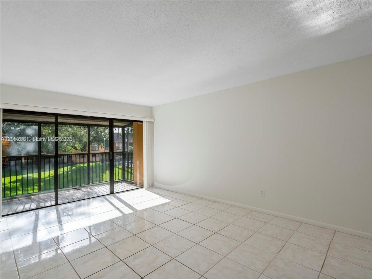 5801 Washington St , Unit 10, Hollywood, FL 33023 Photo