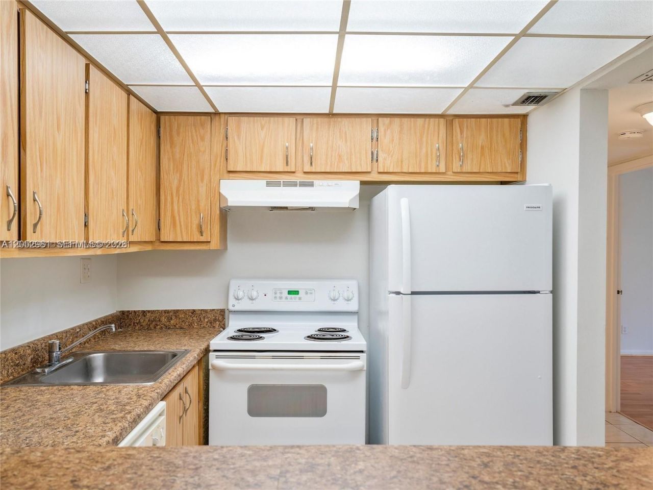 5801 Washington St , Unit 10, Hollywood, FL 33023 Photo