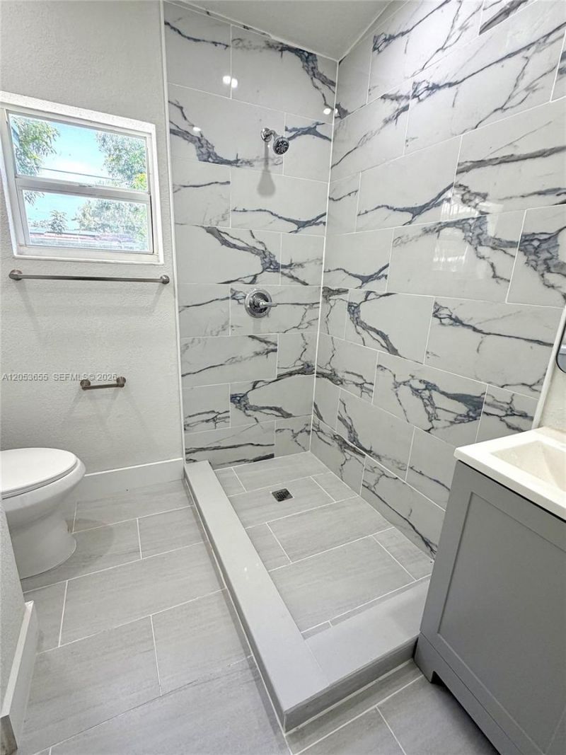 4810 NW 11th Pl, Lauderhill, FL 33313 Photo