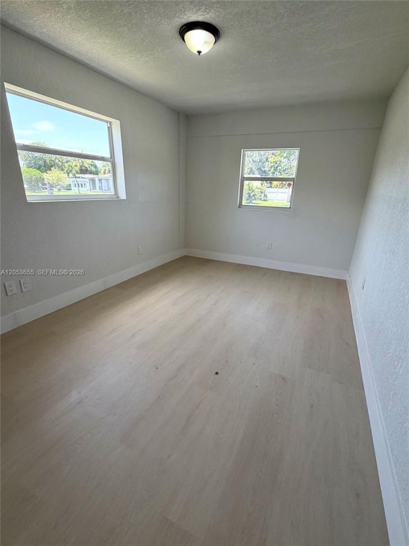 4810 NW 11th Pl, Lauderhill, FL 33313 Photo
