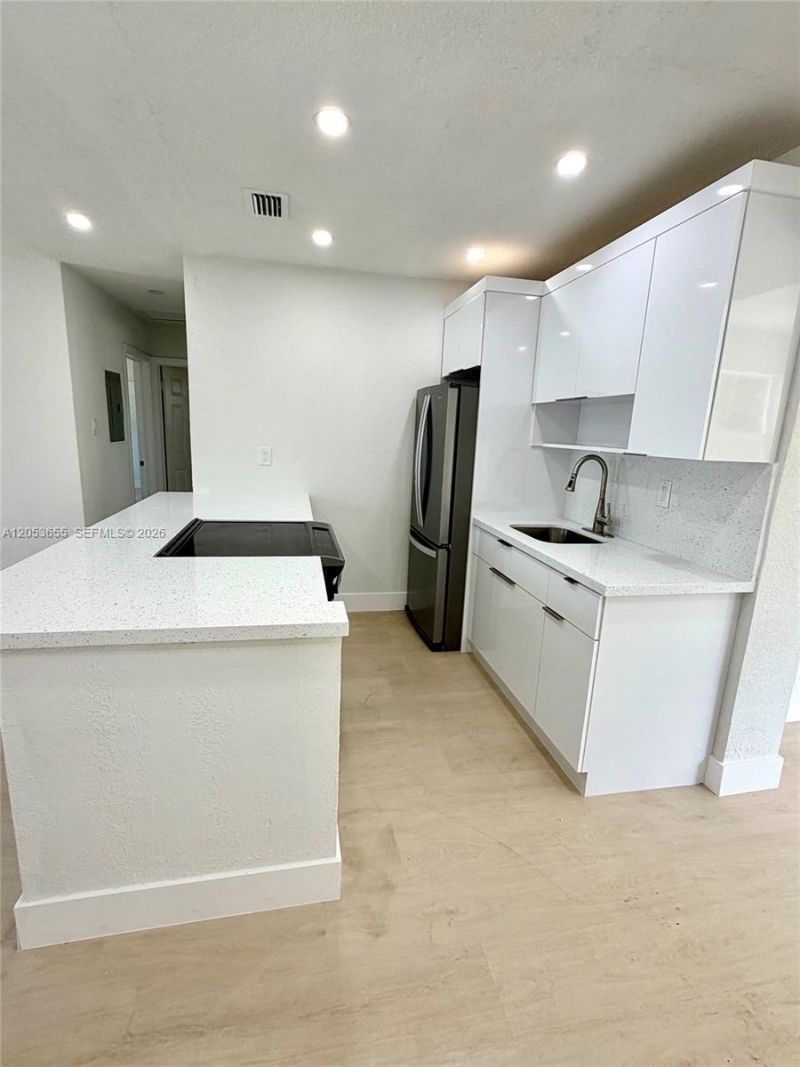 4810 NW 11th Pl, Lauderhill, FL 33313 Photo