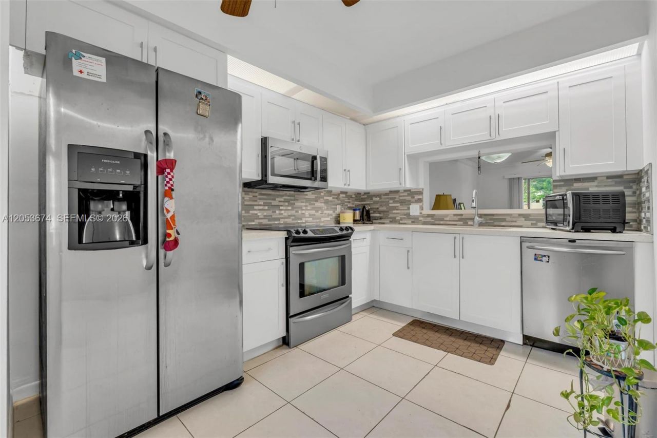 12651 SW 16th Ct , Unit 105B, Pembroke Pines, FL 33027 Photo