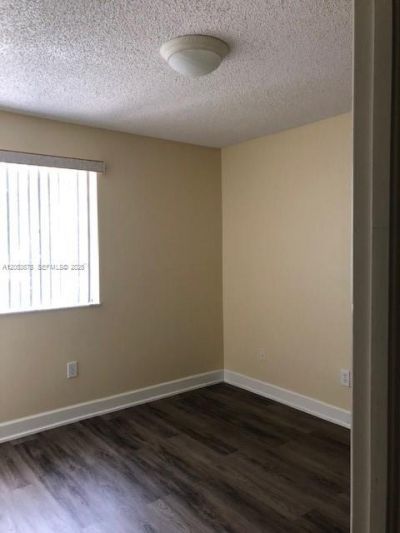 5273 NW 113th Ave , Doral, FL 33178 Photo