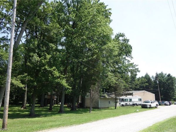 3053 Barber Road, Barberton, OH 44203