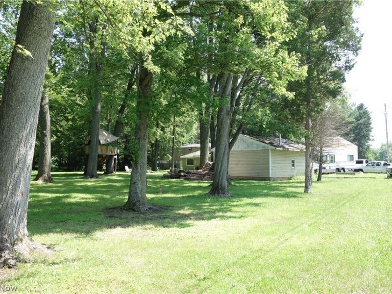 3053 Barber Road, Barberton, OH 44203 Photo 6