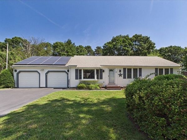 23 Joe Jay Ln, Sandwich, MA 02563