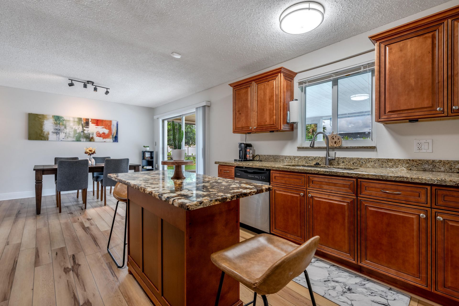 4317 Applecrest Drive, Palm Beach Gardens, FL 33410 Photo