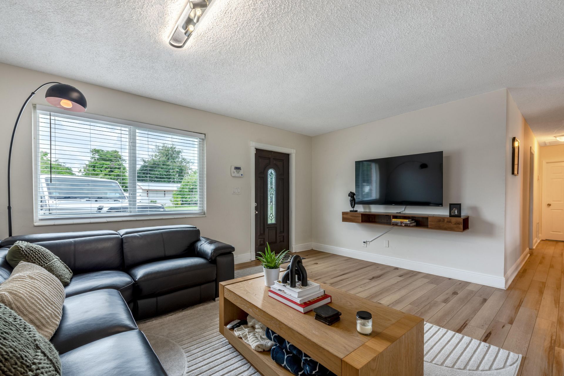 4317 Applecrest Drive, Palm Beach Gardens, FL 33410 Photo