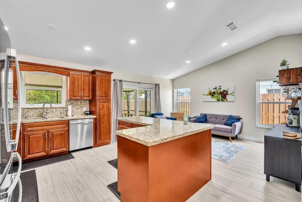 3083 Lillian Lane, Margate, FL 33063 Photo