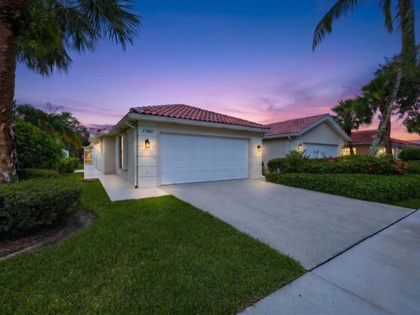7780 Pine Island Way, West Palm Beach, FL 33411