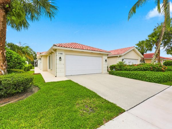 7780 Pine Island Way, West Palm Beach, FL 33411