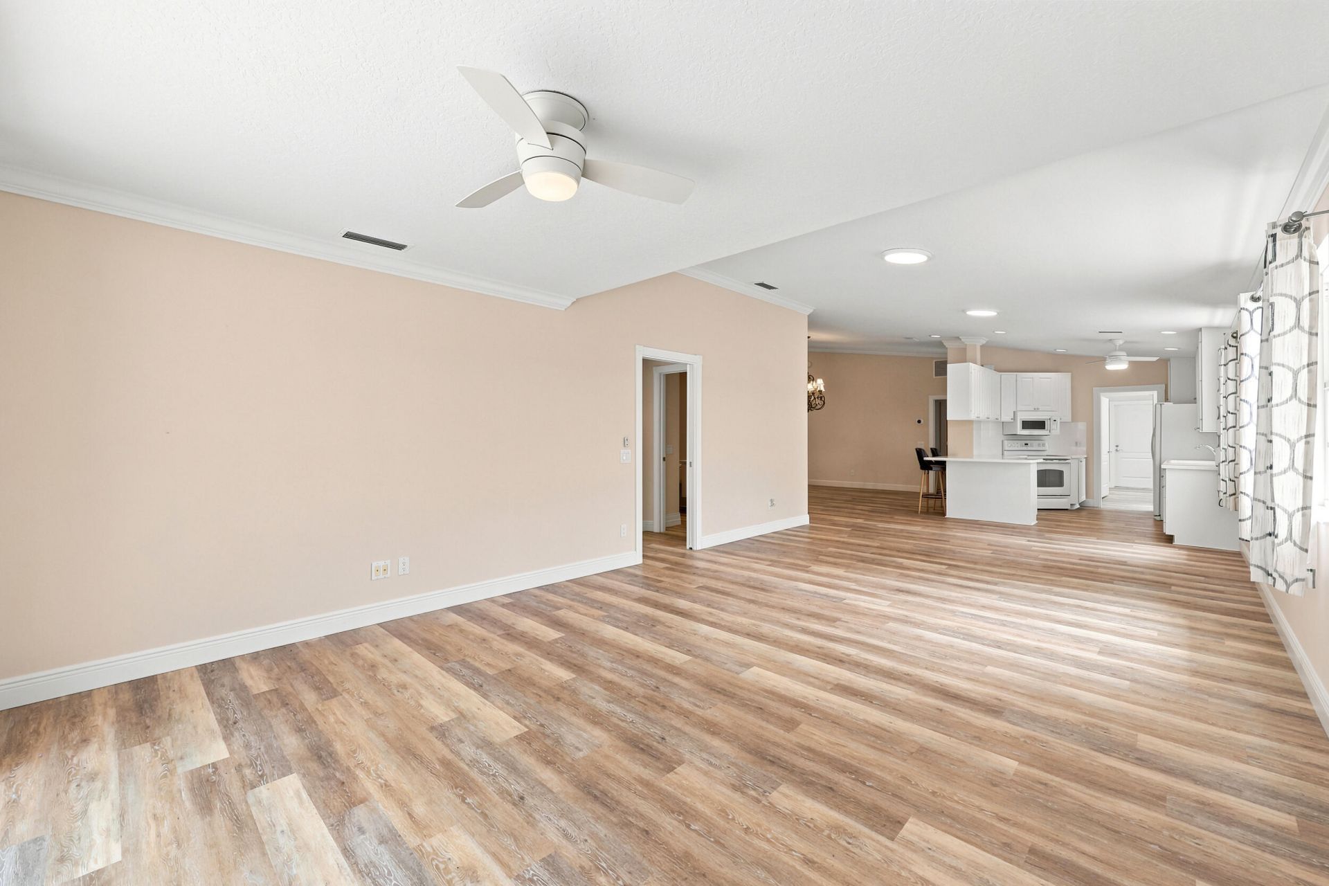 7780 Pine Island Way, West Palm Beach, FL 33411 Photo