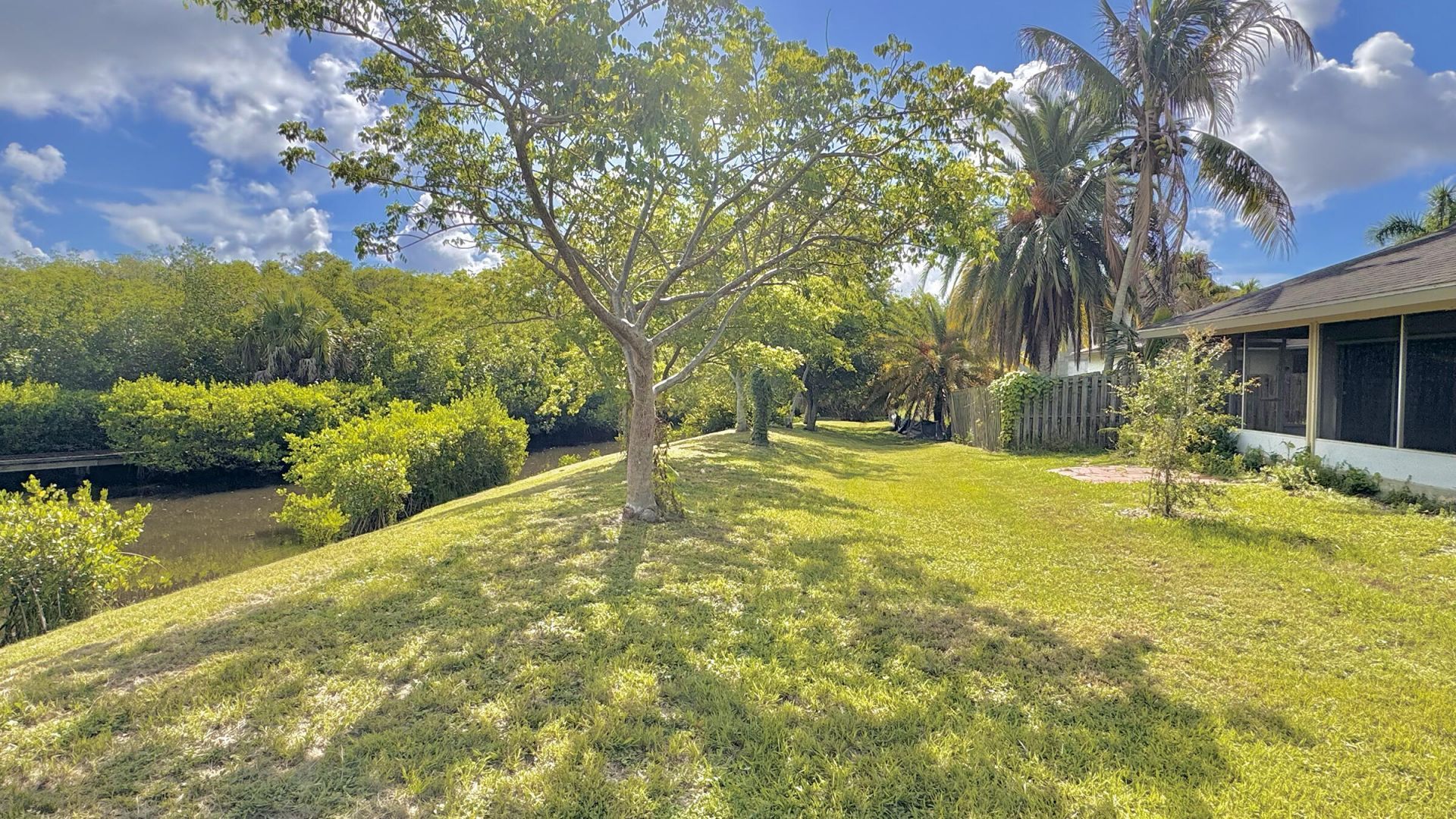 322 SW Indian Groves Drive, Stuart, FL 34994 Photo