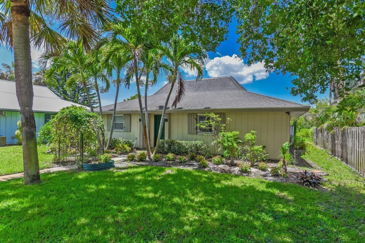 322 SW Indian Groves Drive, Stuart, FL 34994 Photo