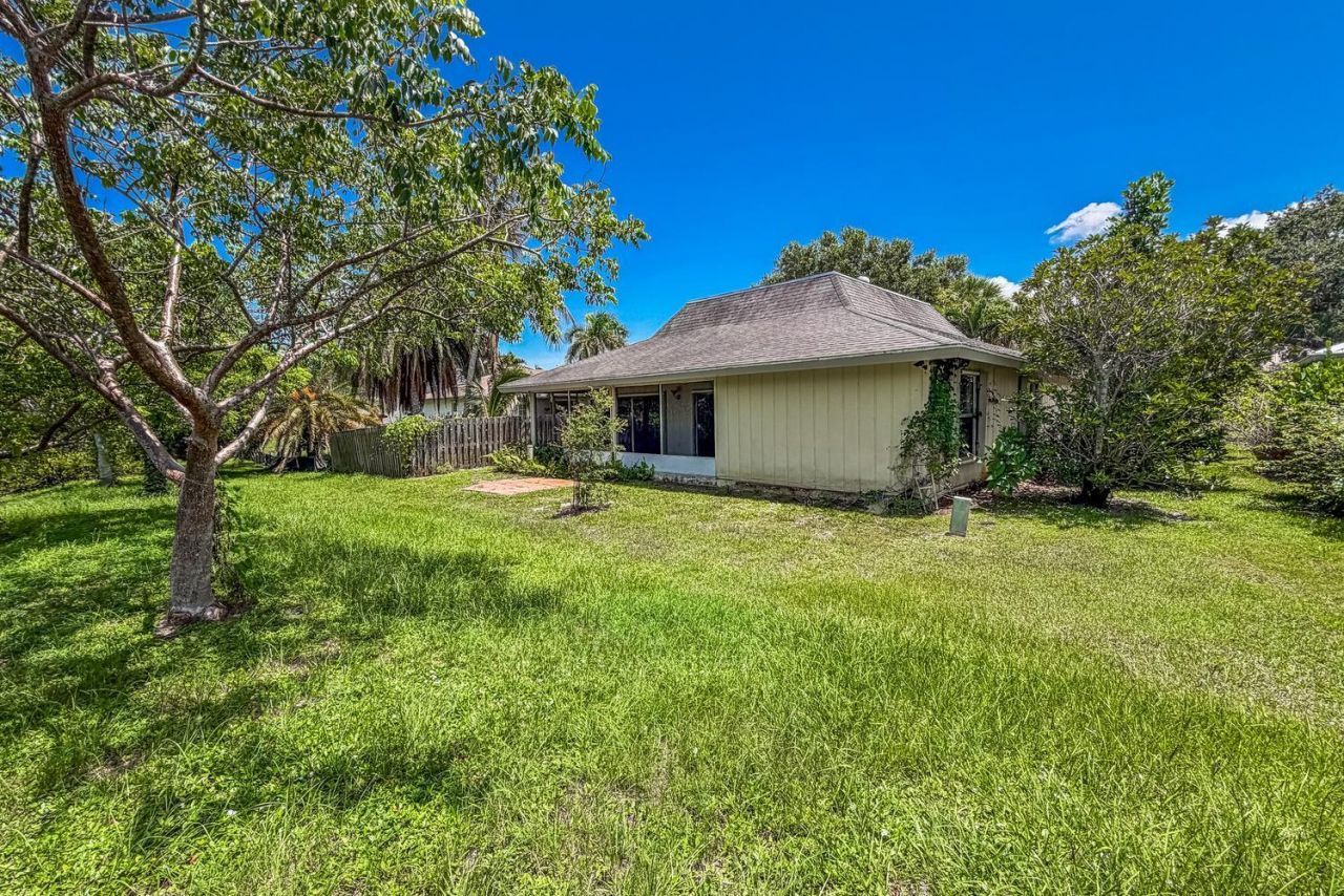 322 SW Indian Groves Drive, Stuart, FL 34994 Photo