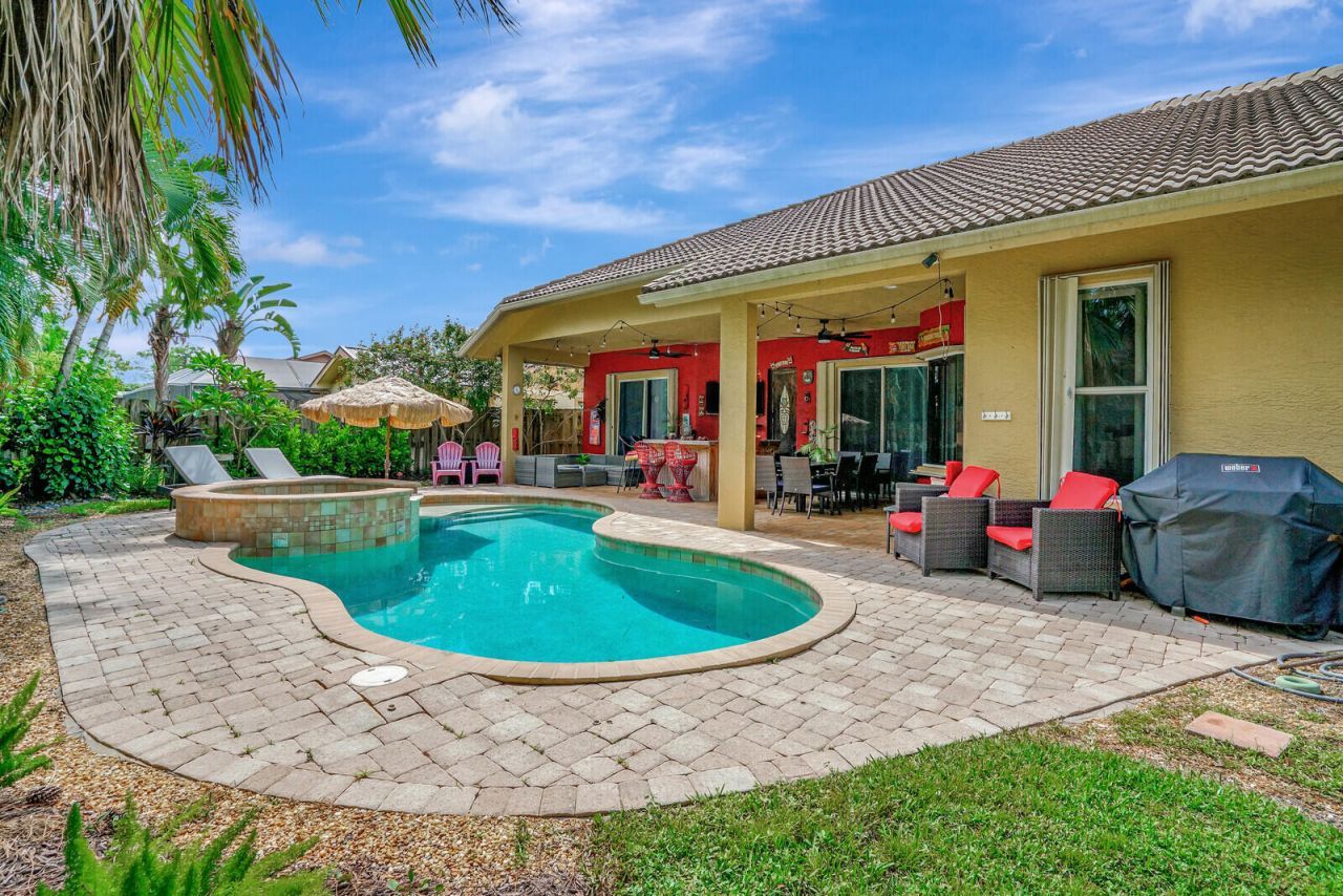 13709 Columbine Avenue, Wellington, FL 33414 Photo