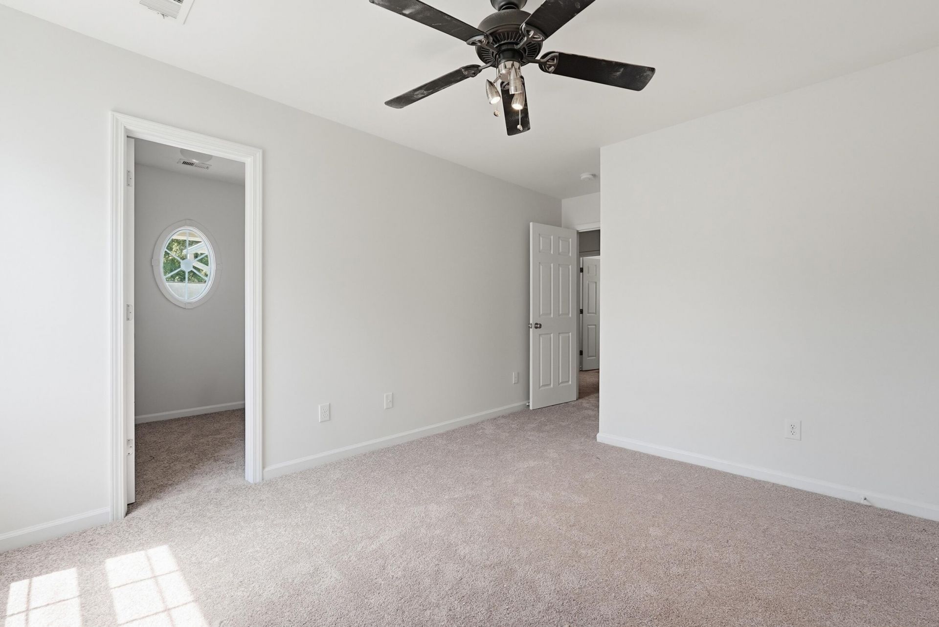 212 Island Green Road Photo 23