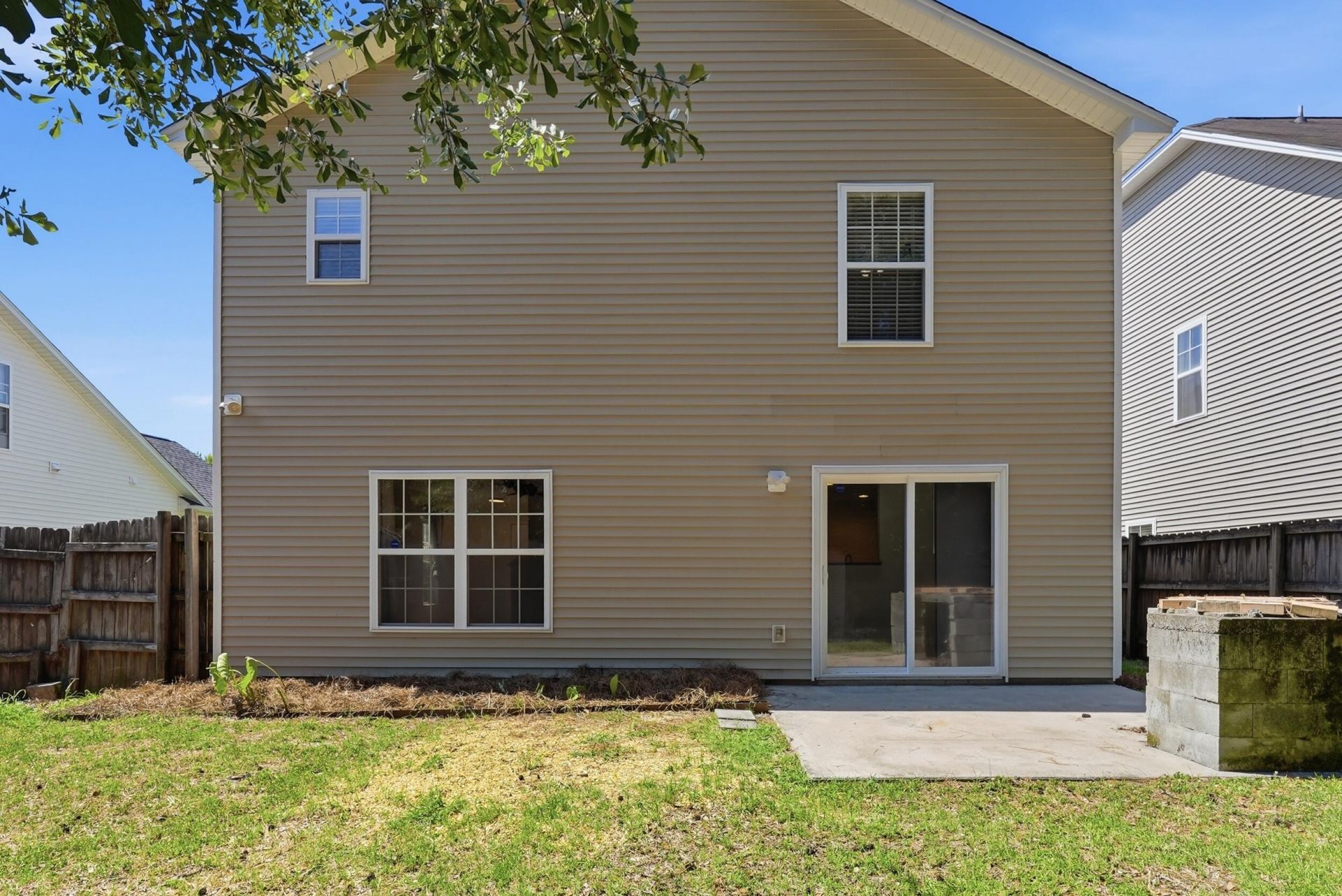 212 Island Green Road Photo 26