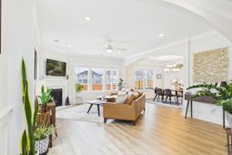 123 Grange Circle photo 4