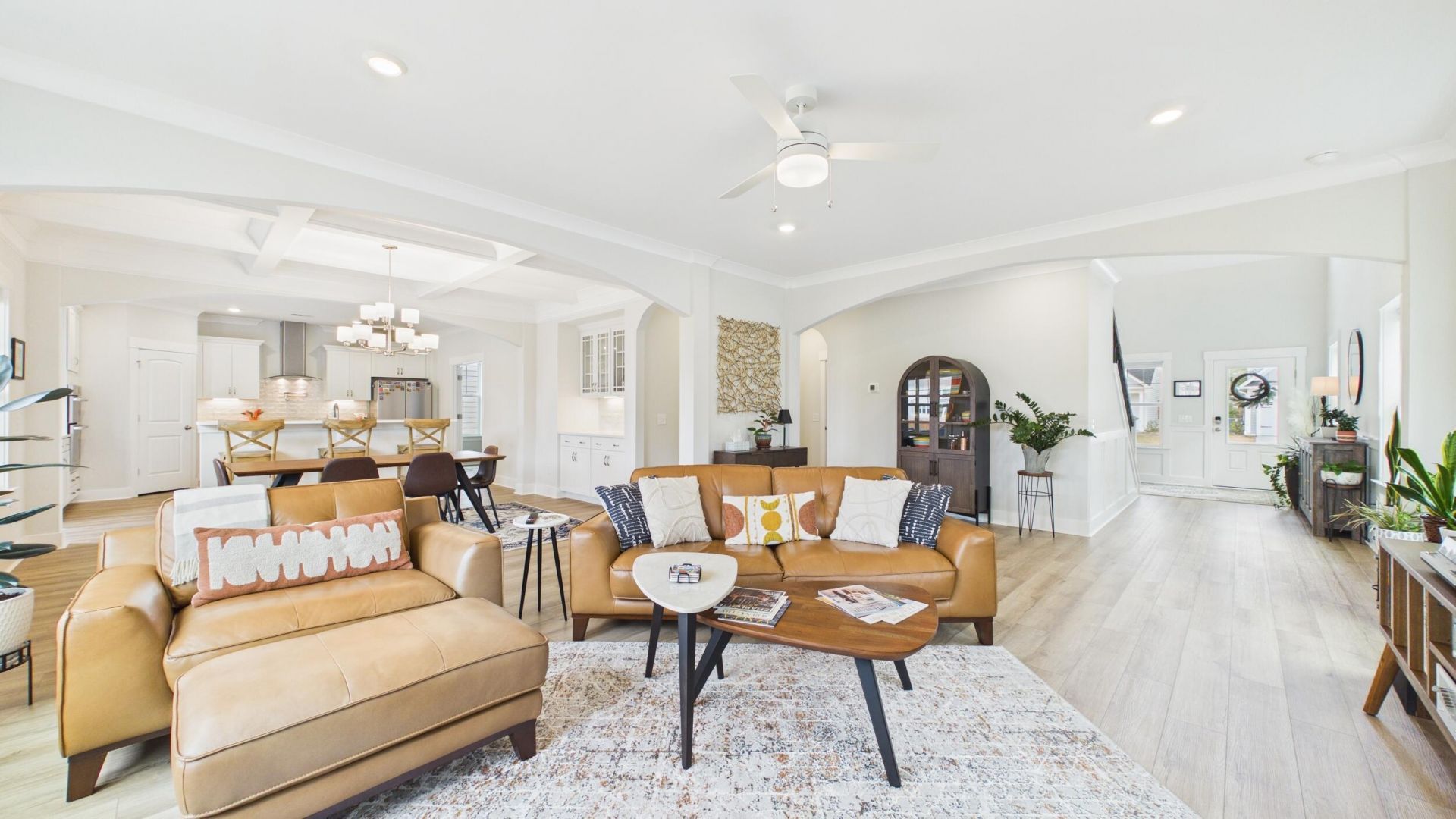 123 Grange Circle Photo 6