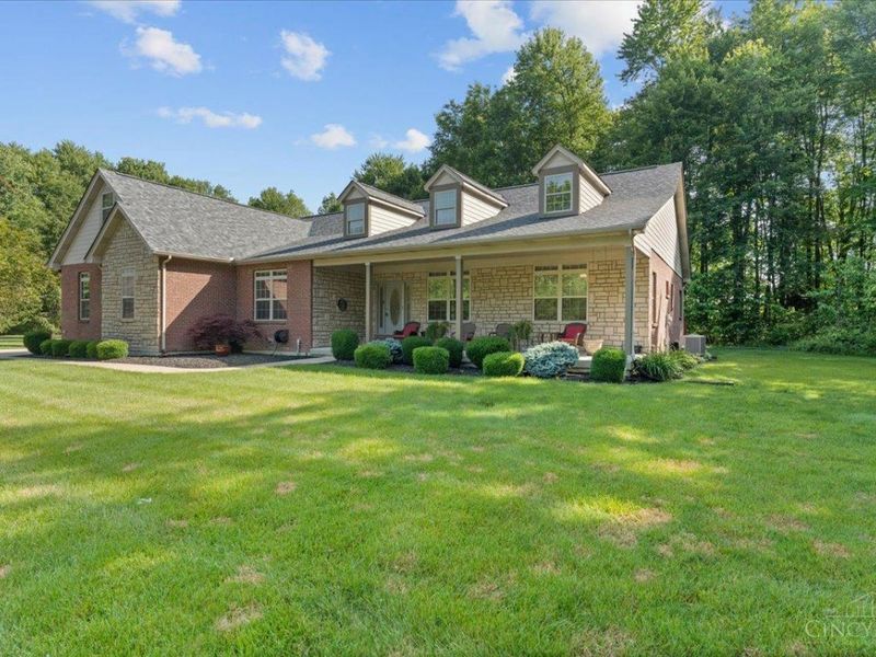 820 Indian Lakes Boulevard, Washington Township, OH 45113 Photo 3