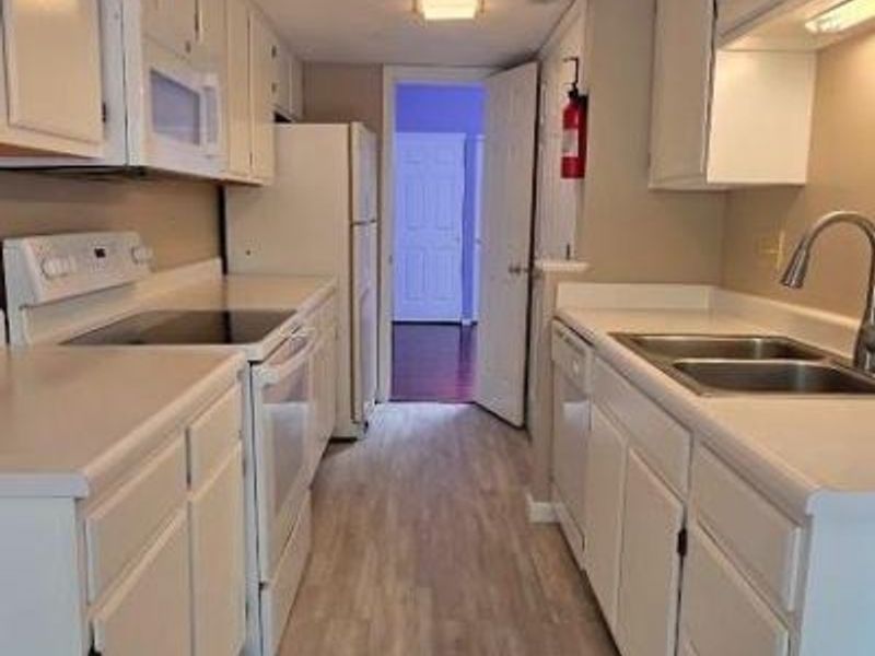 5592 Regimental Place, Cincinnati, OH 45239 Photo 8