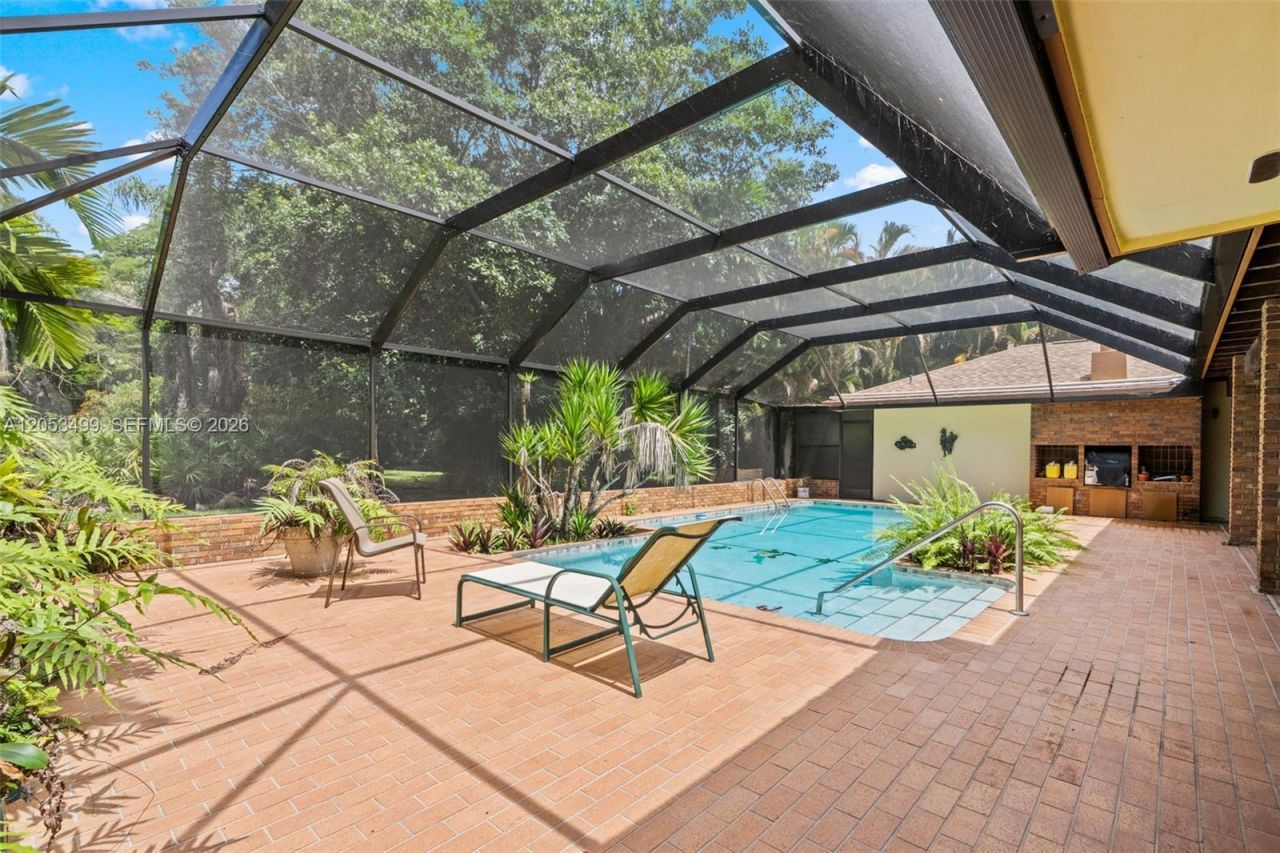 11440 SW 94th Ave, Miami, FL 33176 Main Photo