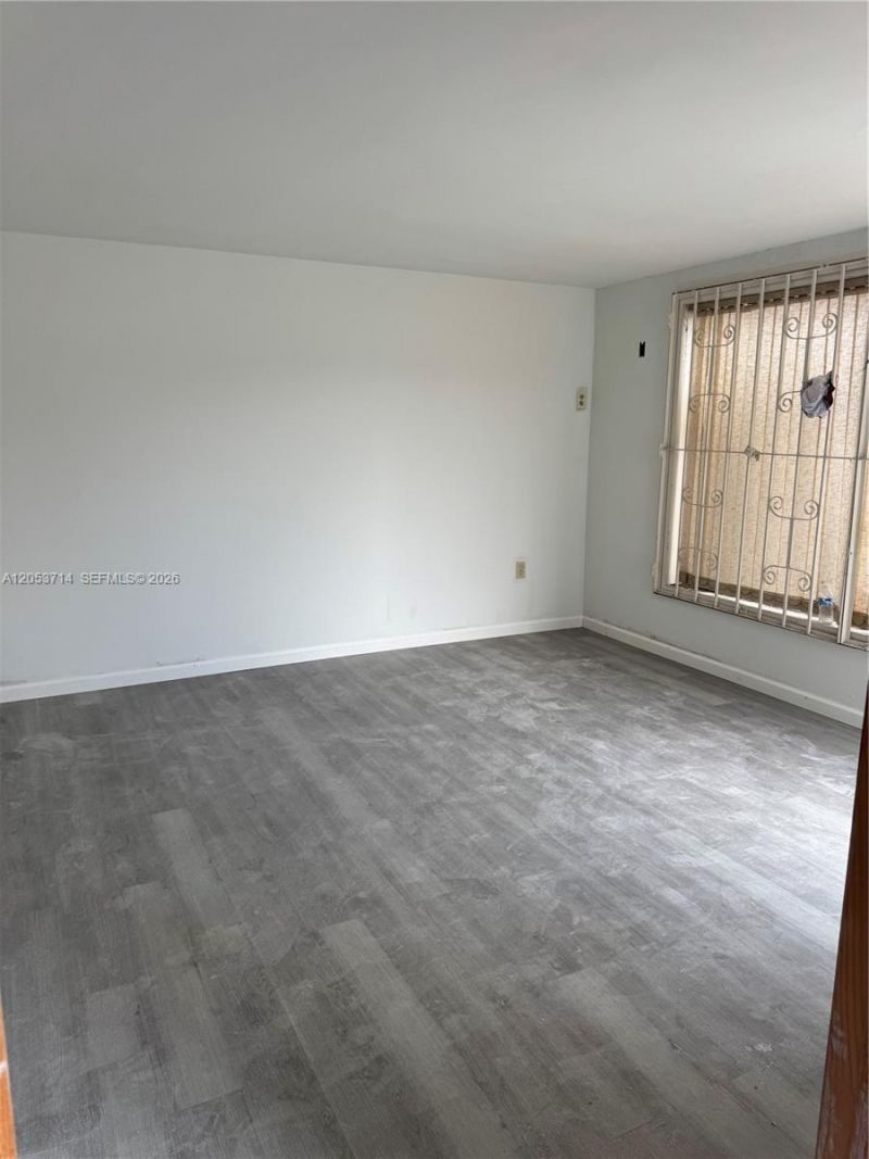 1671 W 38th Pl, Unit 1406, Hialeah, FL 33012 Photo