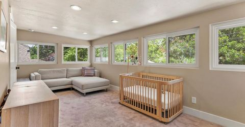 1439 43rd St, Sacramento, CA 95819 Photo