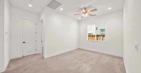 2158 Mulholland Dr, Lathrop, CA 95330 Photo