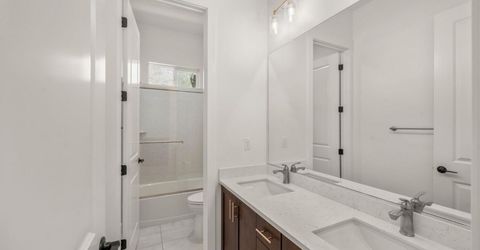 2158 Mulholland Dr, Lathrop, CA 95330 Photo