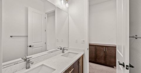 2158 Mulholland Dr, Lathrop, CA 95330 Photo