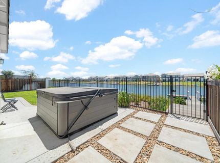 2158 Mulholland Dr, Lathrop, CA 95330 Photo
