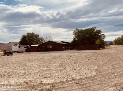 1351 W Spruce Street, Silver Springs, NV 89429 Photo
