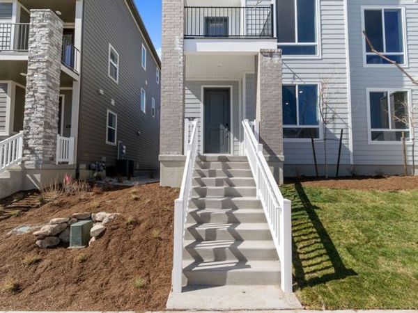 12678 S GLACIER TRAIL LN W, Unit 129, Herriman, UT 84096