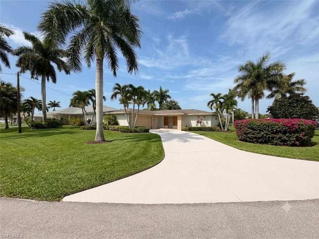 5214 Stratford Ct , Cape Coral, FL 33904 Photo