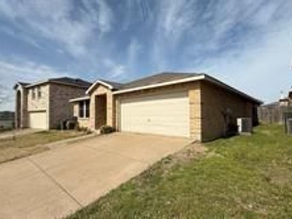 603 Ambarella Street, Arlington, TX 76002