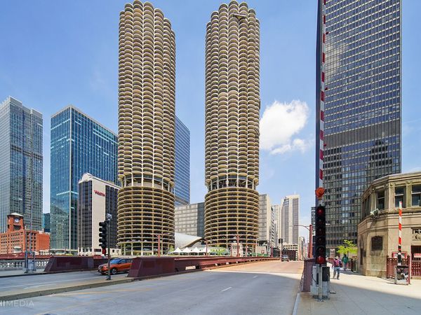 300 N State Street , Unit 2527, Chicago, IL 60654