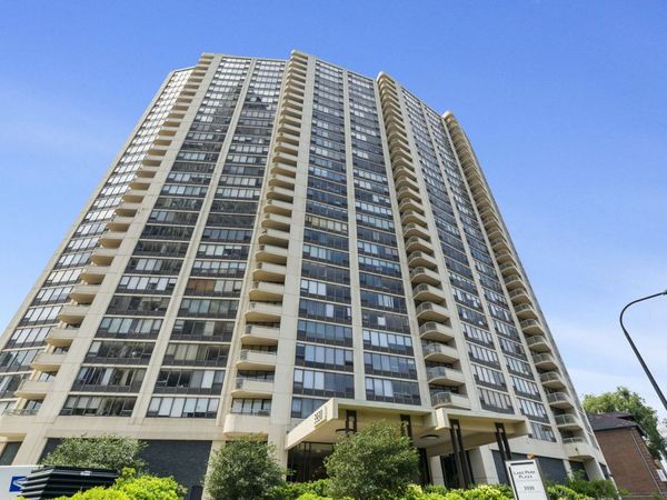 3930 N PINE GROVE Avenue , Unit 909, Chicago, IL 60613