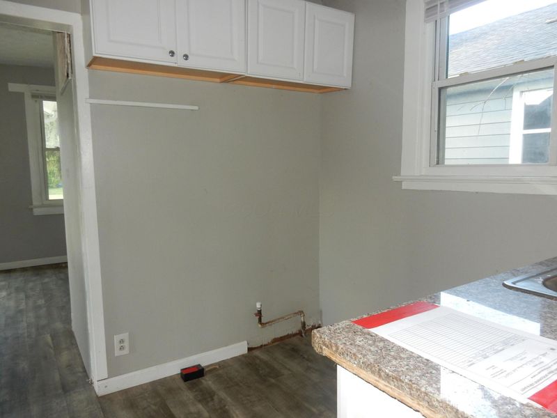 2059 Sale Road, Columbus, OH 43224 Photo 8