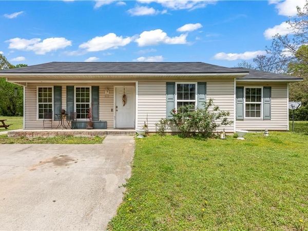 315 E Central Avenue , Griffin, GA 30223