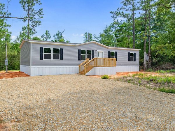 13816 Mallard Avenue, Fountain, FL 32438